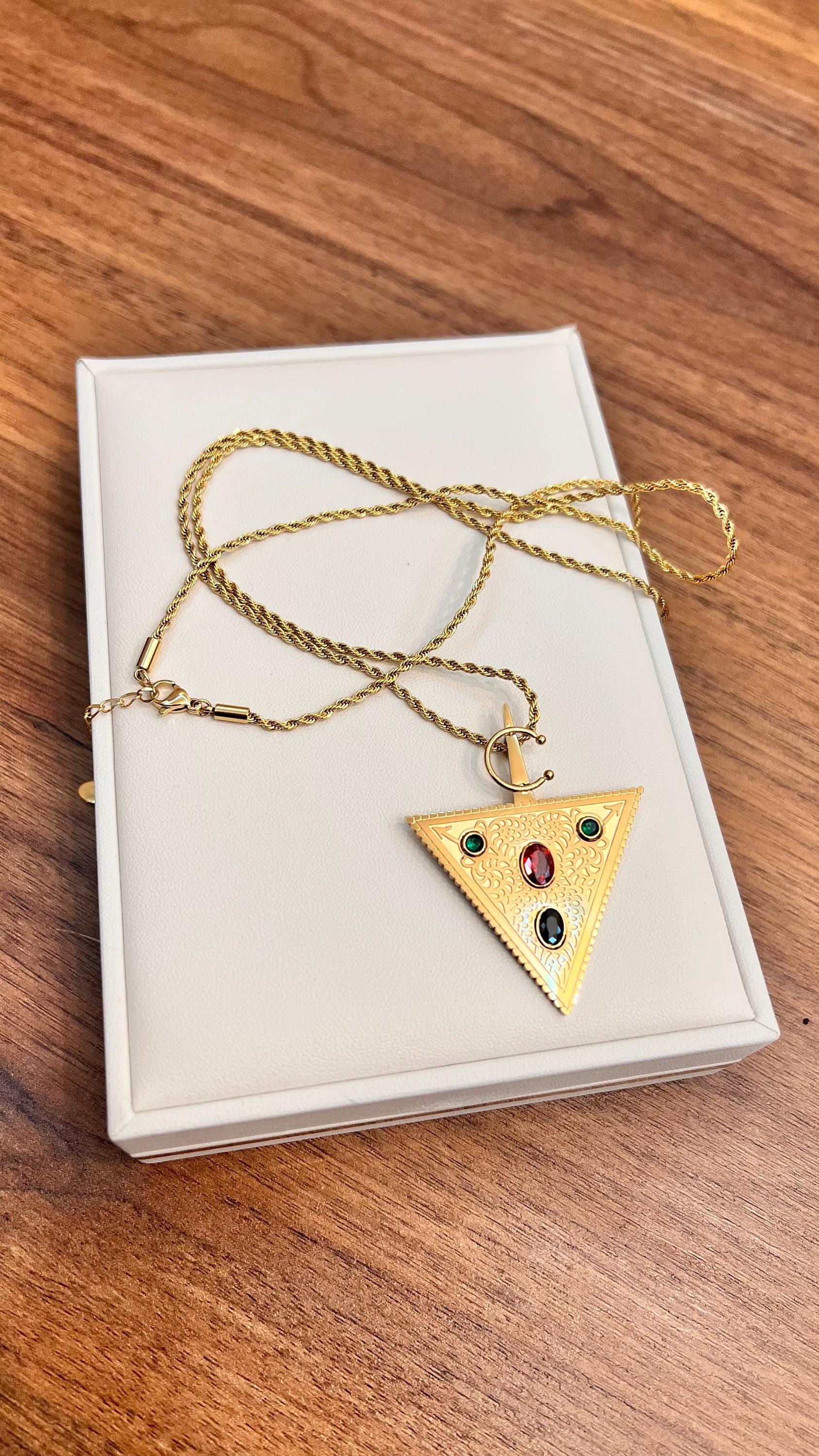 Pendentifs Algérie – Design Typiquement Kabyle, Perles Rouges, Neufs Sans Emballage