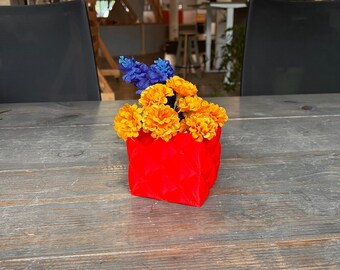 Inflated Diamond Soft Cloth Plant Pot