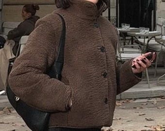 Veste polaire marron effet teddy, veste courte confortable, veste boutonnée pour femme, manteau d'hiver oversize, veste d'automne d'inspiration vintage