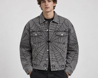 Veste en jean grise à imprimé toile d'araignée pour Halloween, veste gothique pour Halloween, veste noire à imprimé toile d'araignée, streetwear alternatif, veste gothique unisexe