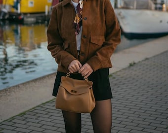 Veste en daim marron pour femme, veste en cuir vintage, veste décontractée oversize, manteau bohème western d'automne, vêtement d'extérieur inspiré des années 70, cadeau pour elle