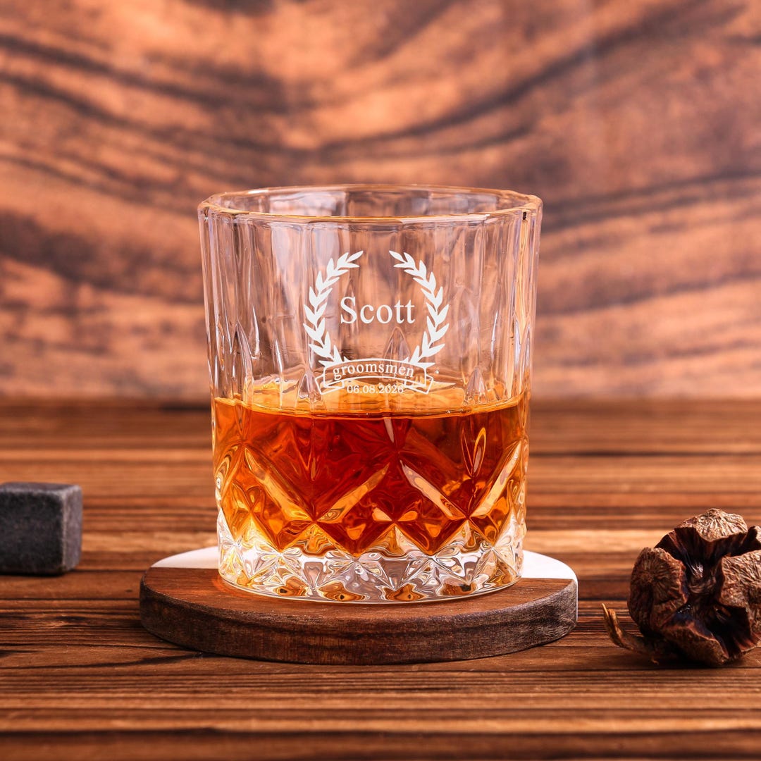 personalized-whiskey-glasses-custom-mens-glass-groomsman-gifts