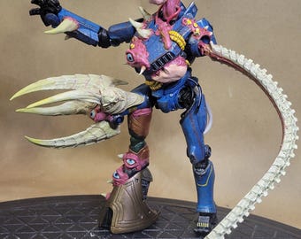 Figura personalizada de terror espacial de robot poseído a escala 1:12