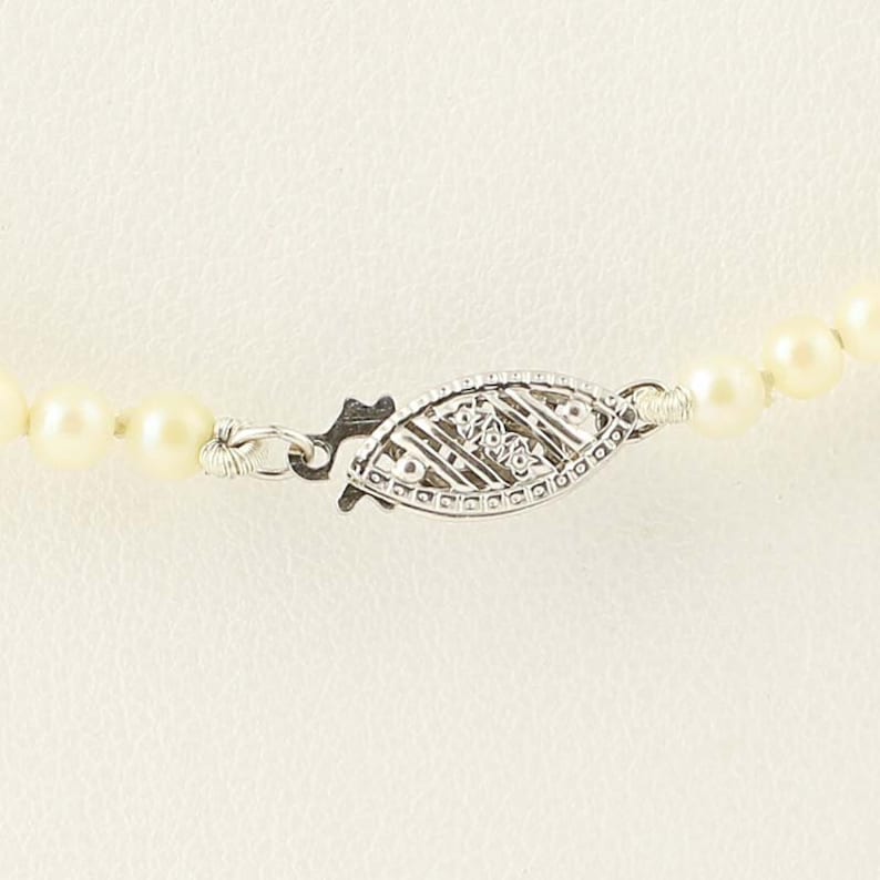 Graduated Cultured Pearl Necklace 17 12-14k White Gold Knotted Strand