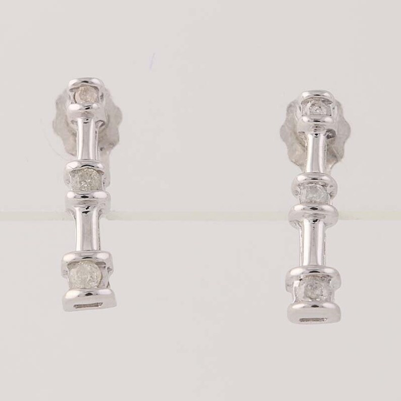 10k Gold Round Brilliant Cut Pierced .25ctw Diamond Journey Earrings /& Pendant
