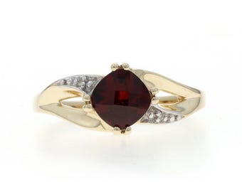 Yellow Gold Garnet Diamond Ring - 10k Cushion Checkerboard 1.10ct