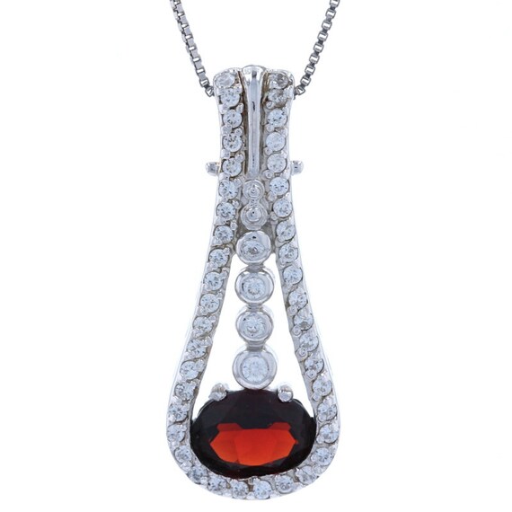Jewelry Brothers Loose-gemstones Sterling Silver Garnet & CZ Pendant Jewelry Brothers Loose-gemstones Sterling Silver Garnet & CZ Pendant