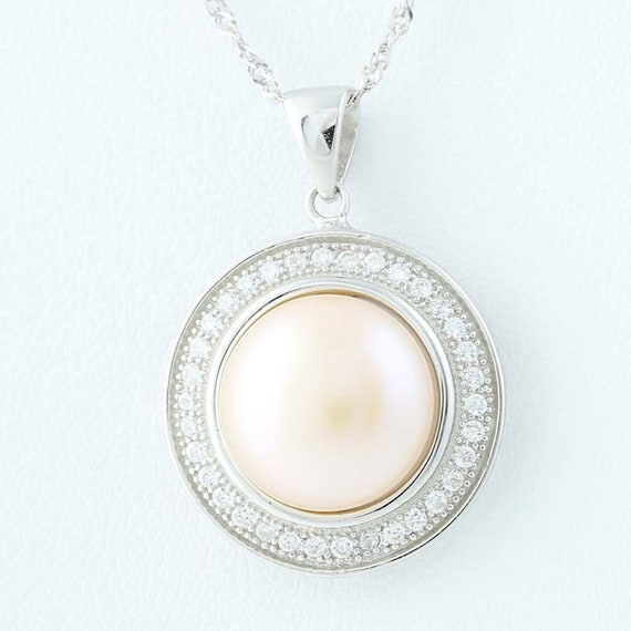 Celine store f necklace