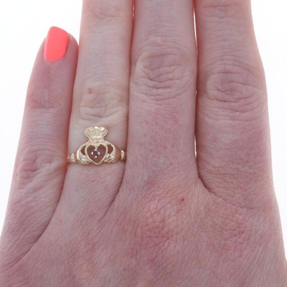 Yellow Gold Ruby Solitaire Claddagh Ring - 14k Ro… - image 2
