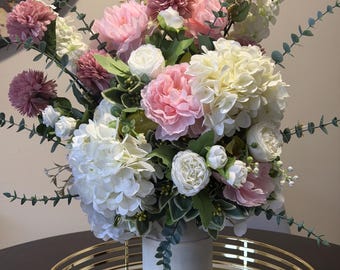 Fantastiskt stort blomsterarrangemang