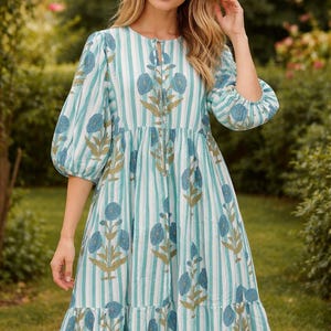 Floral Print Cotton Dress: Deep Neck Spring Summer