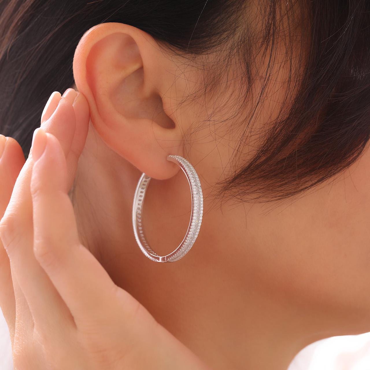 ジルコンストーン付きフープイヤリング - Etsy 日本
