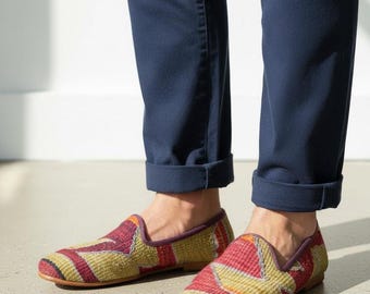 Zapatos Kilim verdes para hombre – Mocasines turcos tejidos a mano – Pantuflas tejidas para fumar – Zapatos planos estilo boho