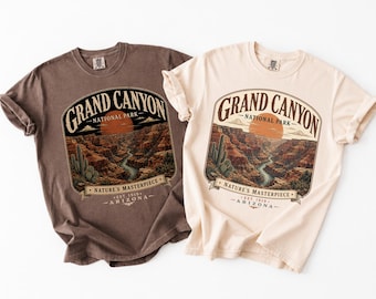 Comfort Colors® Grand Canyon Shirt, Vintage Desert National Park Travel Tee