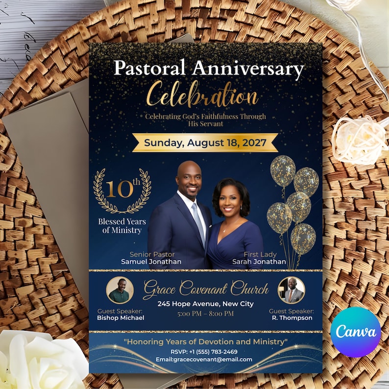 Puede incluir: Una invitaci&oacute;n azul marino para una Celebraci&oacute;n del Aniversario Pastoral, con el texto "Pastoral Anniversary Celebration" y la fecha "Sunday, August 18, 2027." Incluye fotos de un hombre y una mujer, y detalles de la iglesia Grace Covenant.