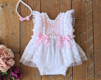 White and Pink Newborn Girl Romper, Girl Photo Outfit, Newborn Girl Romper, Newborn Photography Props, Girl Props, Photo Prop Girl Outfit