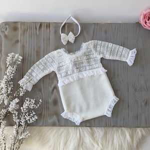 Newborn girl outfit, newborn girl photo outfit, newborn girl lace romper, photoshoot outfit, newborn girl