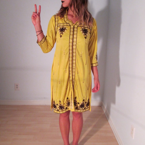 Vintage Yellow Dashiki Dress XS S M Brown Beaded Hand Made OOAK Boho Hippie Gypsy India Club Kid Acid Grunge Psychedelic Festival Mod Tunic