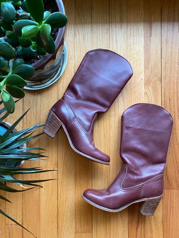 cowboy boots size 7