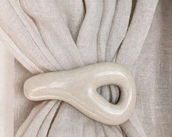 Decorative handcrafted ceramic twisted wall curtain tieback - stoneware tieback, choice of colors - handmade in France