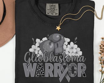 Camiseta unisex Comfort Colors® Glioblastoma Warrior, con lazo gris y guantes de boxeo, apoyo para el cáncer cerebral, regalo para supervivientes de tumores cerebrales.