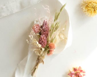 Blush Pink & Ivory Wedding Boutonniere | Dried Flower Buttonhole | Romantic Groom Accessory