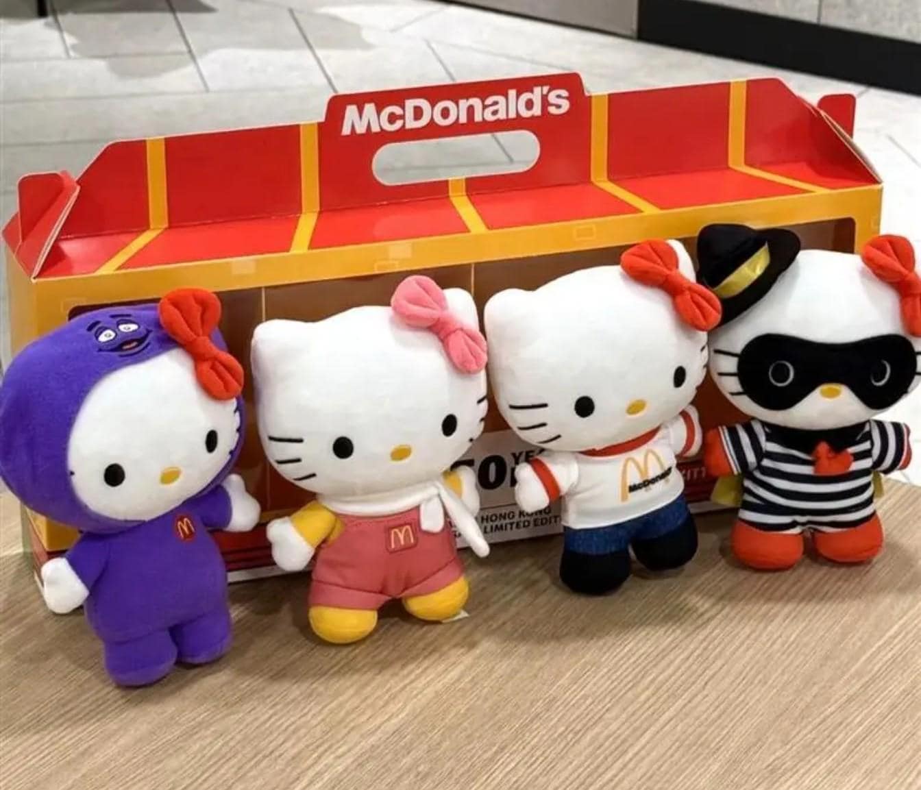 Limited Edition Mcdonald Hong Kong 50th Anniversary Hello Kitty