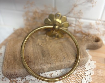Vintage National Lock Co Brass Towel Ring Floral Wall Mount Bath Hand Towel Holder Hollywood Regency Cottage Decor