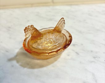 Vintage Peach Glass Hen on Nest Trinket Dish – Cottagecore Decor