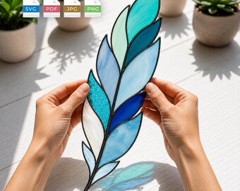 Diseño de vidrieras con plumas / Atrapasueños boho DIY / Decoración de ventanas con plumas azules / SVG PDF PNG JPG / Descarga instantánea de vidrieras