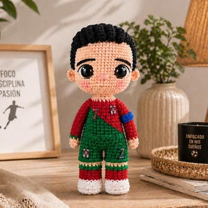 CR7 Amigurumi Crochet Doll Pattern | Soccer Player Amigurumi Tutorial (PDF Español)