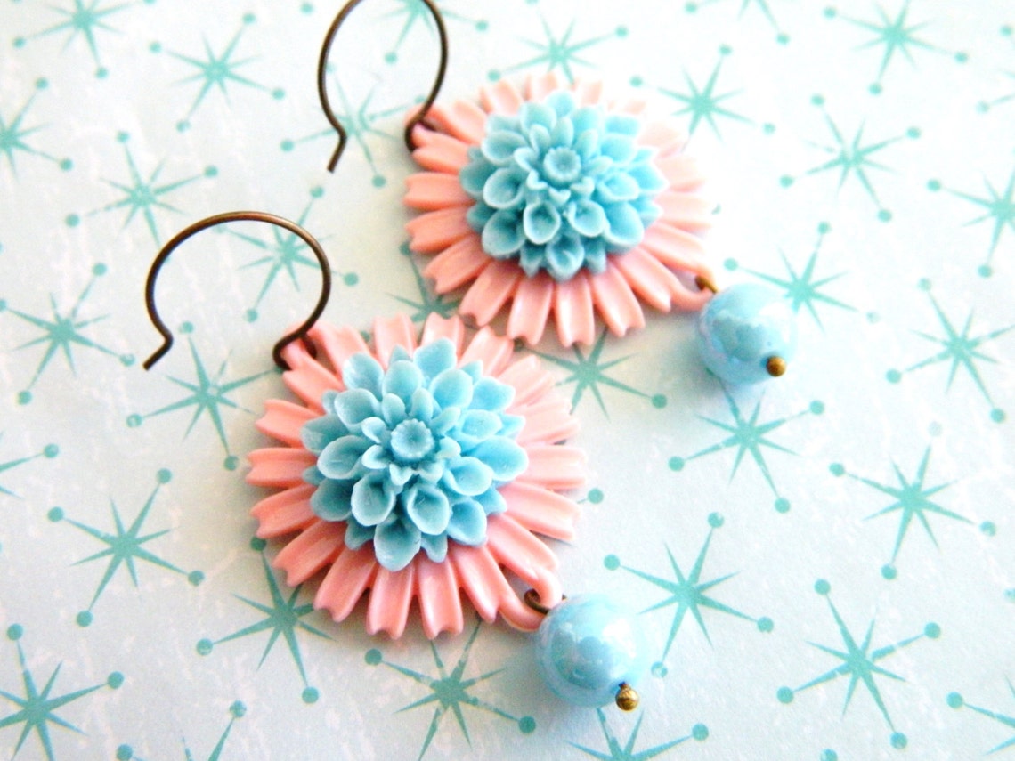 Retro Earrings, Pink Aqua Earrings, Daisy Flower Earrings, Retro Jewelry, Cotton Candy Pink ...