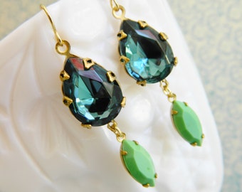 Blue Green Earrings, Vintage Jewel, Art Deco Earrings, Blue Rhinestone Earrings, Jadeite Green, Shabby Chic Jewelry, Bridesmaid Earrings