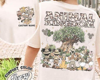 Camiseta retro de Disney Animal Kingdom personalizable a doble cara con colores cómodos, camiseta de Mickey y sus amigos en modo safari, camiseta para viaje familiar a Magic Kingdom.
