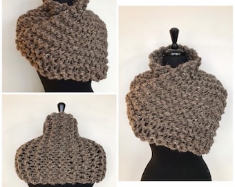 Knitted Shawl In Color Barley