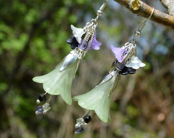 Aroace flag earrings, green purple gray white flower dangle earrings, asexual aromantic pride jewelry, ace aro pride customised versions