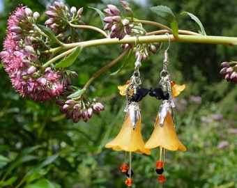 Orange and black pumpkin flower dangle earrings, gothic witch earrings, whimsigoth fairy jewelry, Halloween black and orange floral earrings