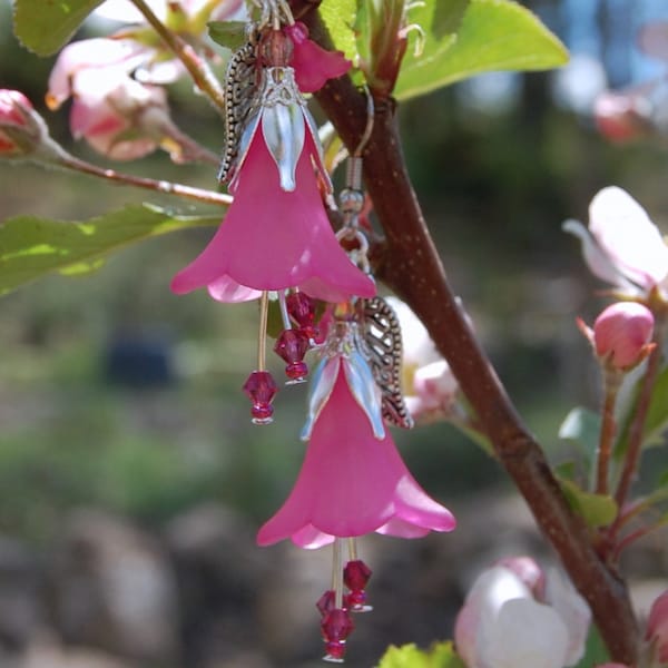 MARIANA EARRINGS -SLVR - SM FLOWER FUSCHIA&GREEN main image 1