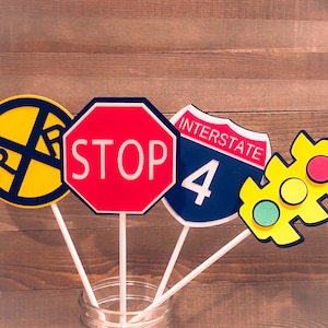 Traffic Signs Centerpiece Picks