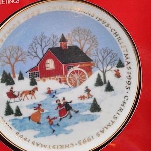 Vintage collectors Plate, American Greetings, Holiday, Christmas Decor, Winter Scene, Nostalgic Retro, Keepsake, Original Box