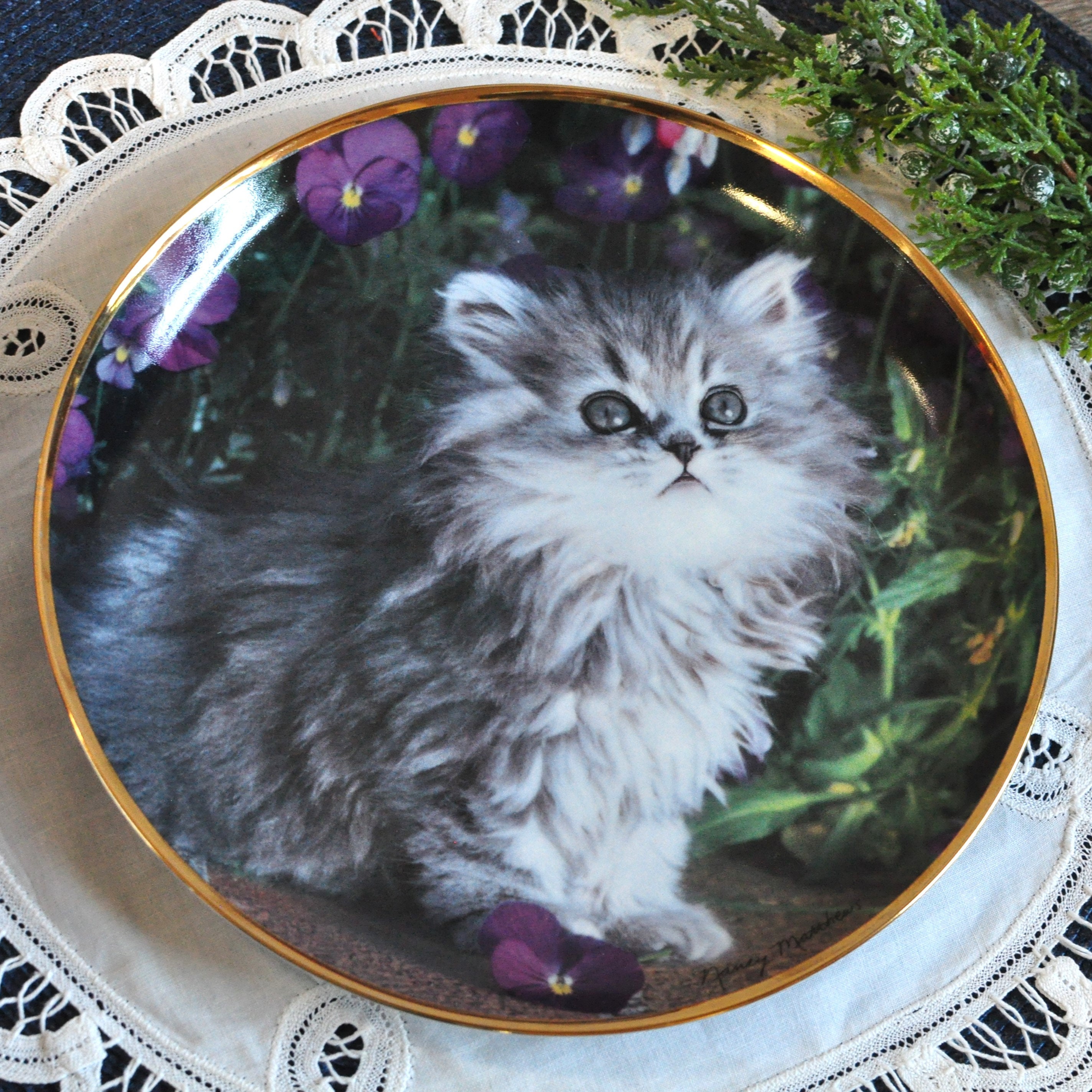Franklin Mint Purrfection Wall Porcelain Cat Plate, Nancy Matthews