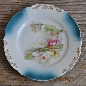 Vintage Painted Salad Accent Plate, Garden Floral, Vine Gold Trim, Wall Display Mismatched China Collection, Curio Display White Pink Flower