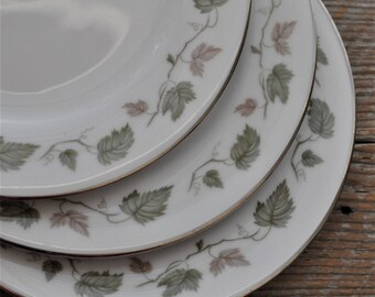 Three Noritake Salad Plates, Vineyard 6449, Green Fall Vine Leaves, Bridal Tea Party, Wedding Dinner, Luncheon, Autumn Wedding, Replacement