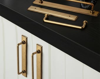 Antique Brass Cabinet Bar Pulls with Backplate, Vintage Cupboard Drawer Handles