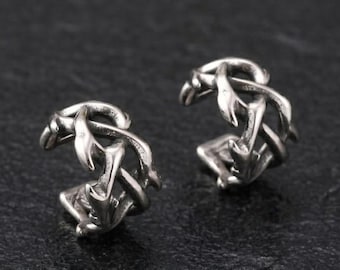 Gothic Thorn Ohr Cuff kein Piercing, Silber Vine Knorpel Ohrring, Edgy Bramble Schmuck, Dark Academia Faux Piercing, Elven Fantasy Armreif