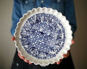 La tourtière d'Annette, white and blue - Pie plate - artetmanufacture