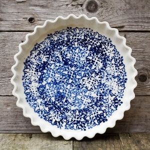 La tourtière d'Annette, white and blue Pie plate artetmanufacture image 3