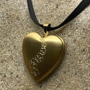 Vintage Gold Locket | Tiny Heart 9k Gold Filled Pendant Photo Memory Charm Engraved Flowers | Choker Necklace