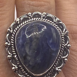 Vintage Blue Flower Carved Lapis Lazuli Ring