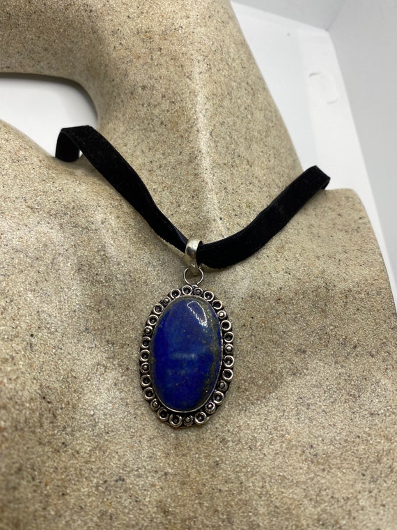 Vintage Blue Lapis Choker Necklace. - image 3